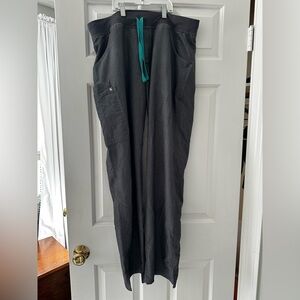 Figs cargo charcoal/graphite Collection scrub pants Large Tall